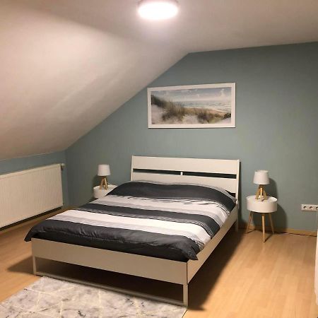 Cozy 120M² Apartment With 3 Bedrooms And 1 Home Cinema Useldange Екстериор снимка